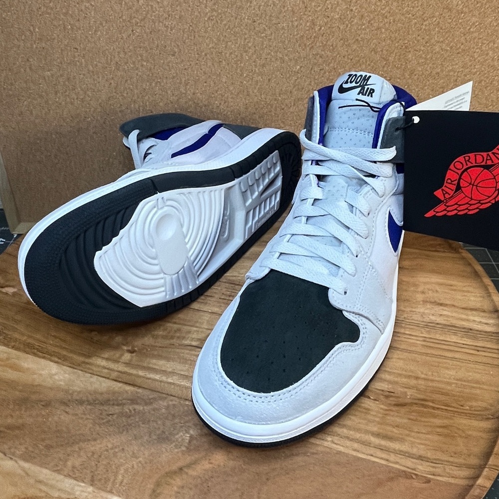 Jordan 1
Air zoom comfort 2
Brand new - Picture 6 of 8